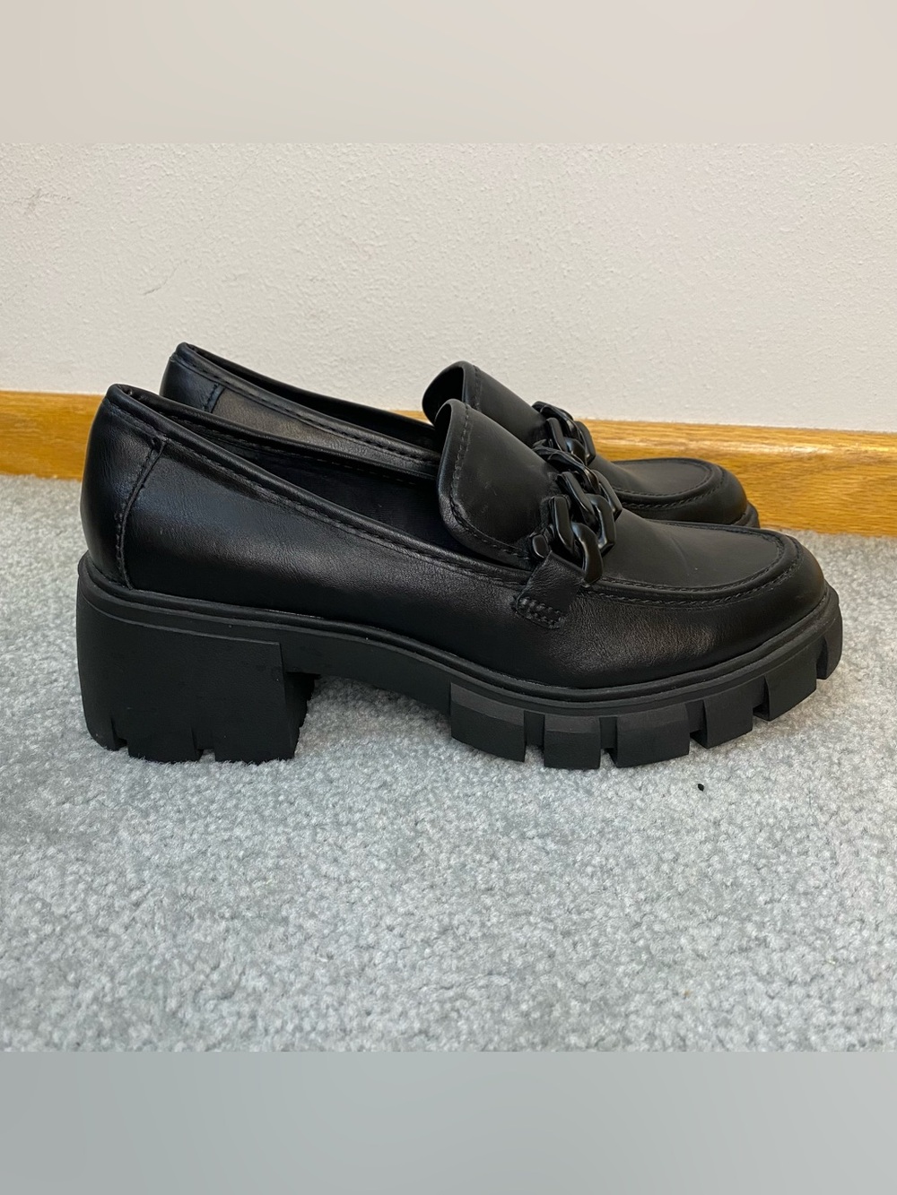 Madden Girl Hoxtonn Chunky Black Heeled Loafer Shoes Womens 10